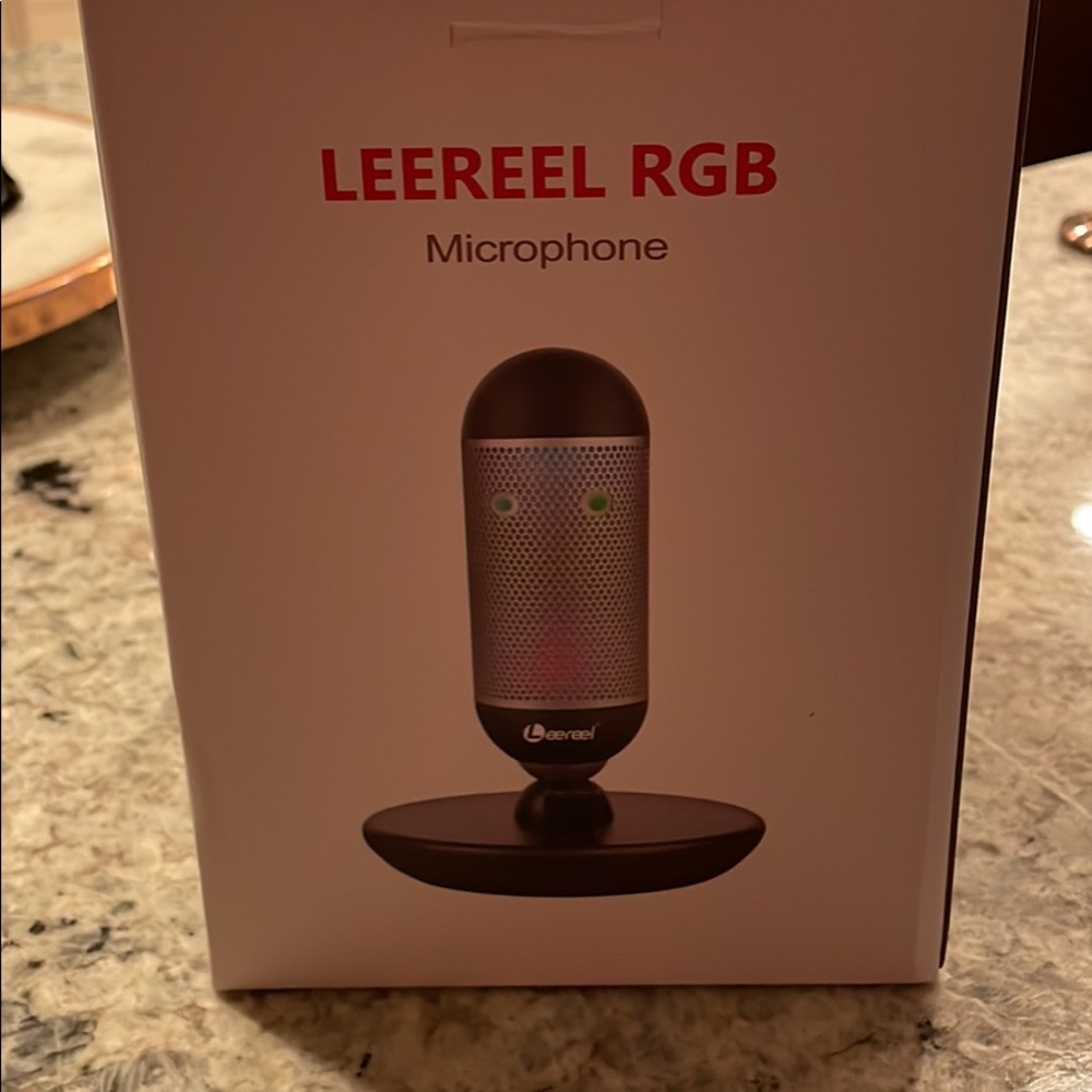 Leereel microphone